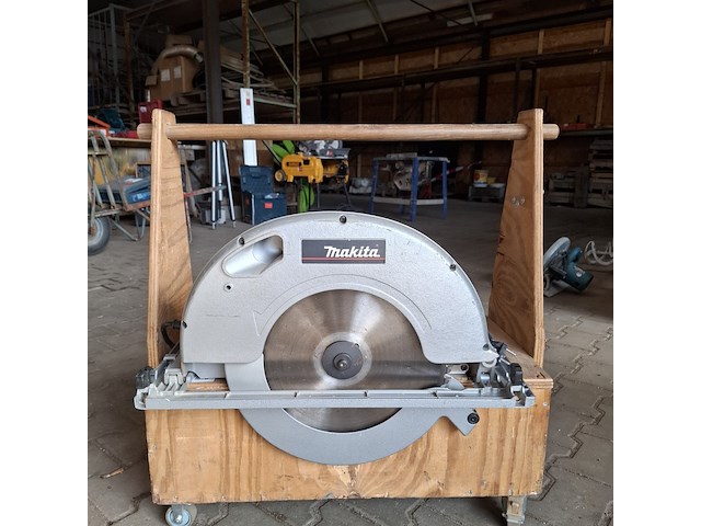Cirkelzaag makita, 5143r, bouwjaar 2020 - afbeelding 1 van  6