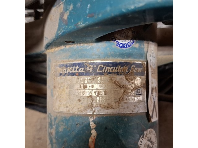 Cirkelzaag met werkbankslijper makita en creusen - afbeelding 6 van  10