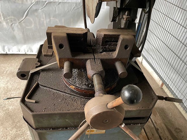 Cirkelzaagmachine metaal - robejo - afbeelding 6 van  11