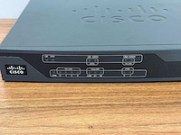 Cisco - 887 - router - afbeelding 3 van  6