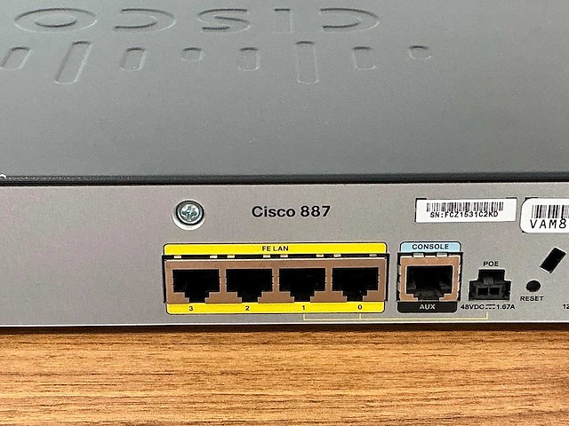Cisco - 887 - router - afbeelding 5 van  6