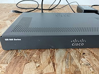 Cisco - isr 900 - router - router - afbeelding 2 van  3