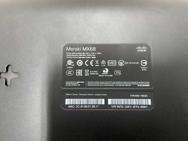Cisco - meraki mx68 - router/security appliance - afbeelding 3 van  4