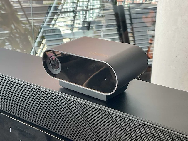 Cisco 55” presentatiescherm op statief - afbeelding 8 van  11