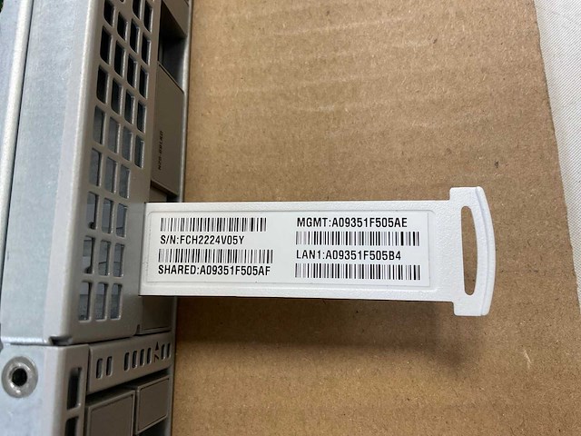 Cisco air-ct5520-k9, xeon(r) e5-2609, 4x 8 gb ram, 1x 240 gb ssd(mz7lm240hmq-0003) rack mount chassis - afbeelding 6 van  9