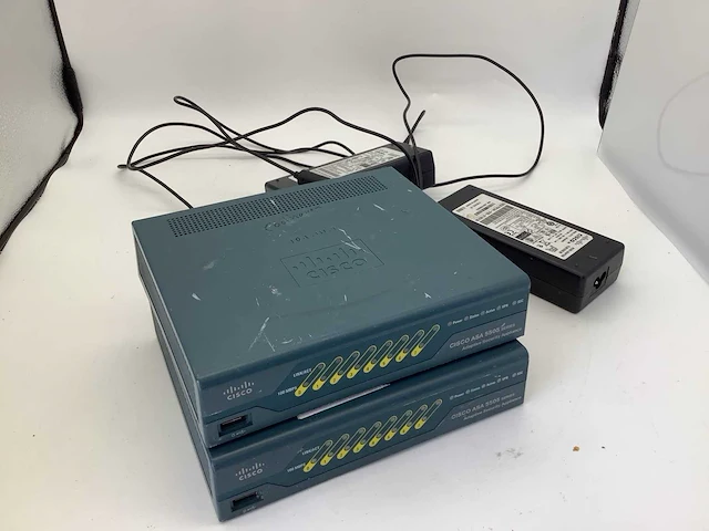 Cisco asa 5505 series firewall (2x) - afbeelding 1 van  6