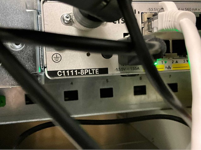 Cisco c1111-8plte gigabit router - afbeelding 3 van  3