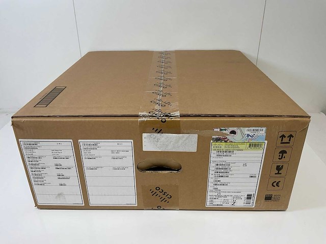 Cisco (c9300-48u-a) catalyst 9300 48 port managed l2/l3 switch (new) - afbeelding 6 van  13