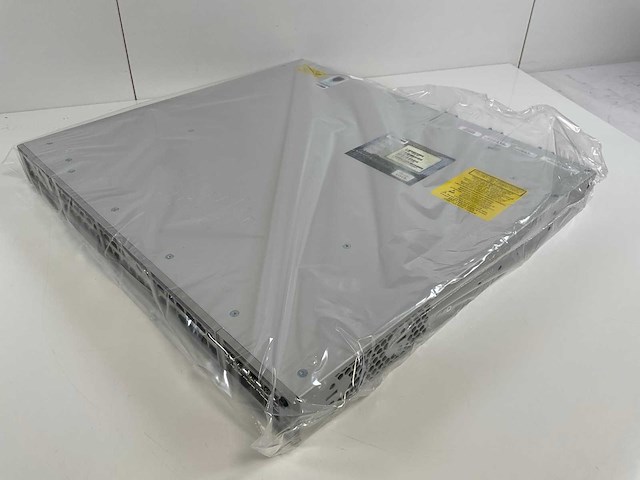 Cisco (c9300-48u-a) catalyst 9300 48 port managed l2/l3 switch (new) - afbeelding 11 van  13