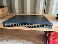 Cisco catalyst - catalyst 3560g - switch - afbeelding 1 van  4