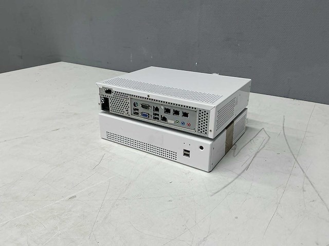 Cisco catalyst 3560-cx switch (2x) - afbeelding 1 van  9