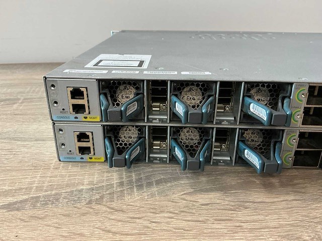Cisco catalyst 3850-48 19" switch (2x) - afbeelding 3 van  4