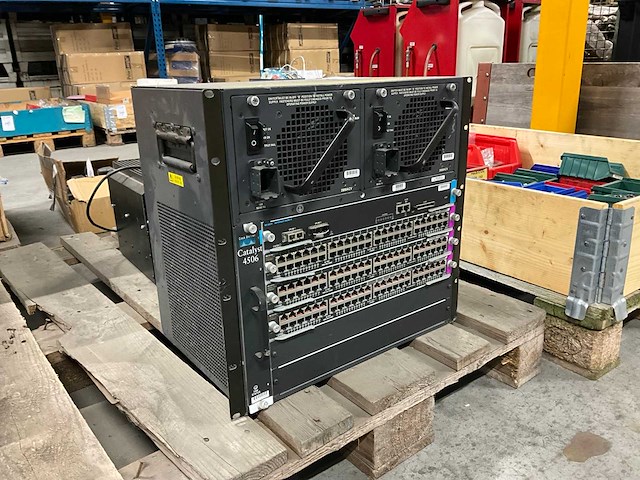 Cisco catalyst 4506 6-slot chassis - afbeelding 2 van  8