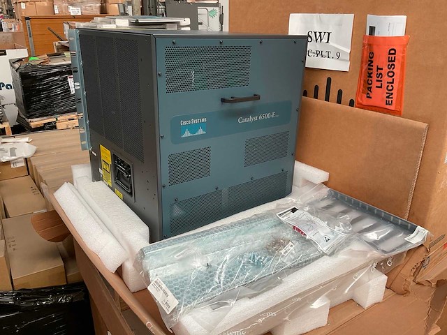 Cisco catalyst 6500-e ws-c6500 electrical chassis - afbeelding 1 van  5