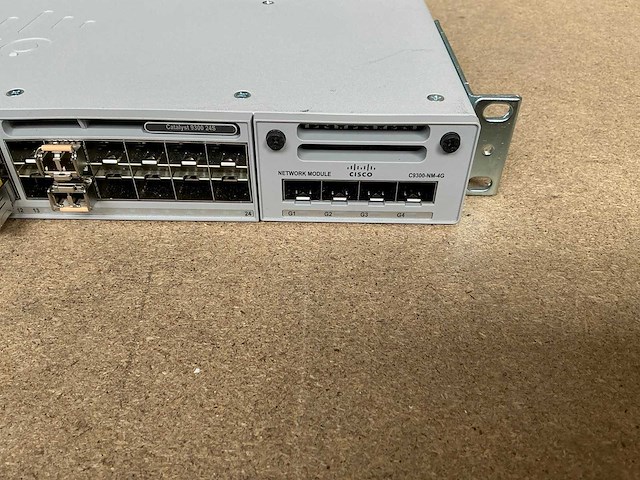 Cisco catalyst 9300 24s 19" switch - afbeelding 2 van  7