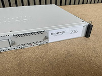 Cisco catalyst edge c8200-1n-4t router - afbeelding 3 van  4