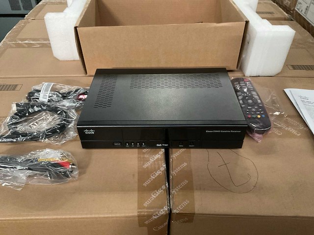 Cisco d9865 satellite reciever (58x) - afbeelding 1 van  7