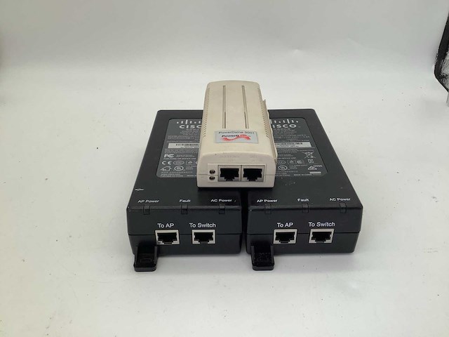 Cisco en powerdsine wifi, router & switch poe injectors (3x) - afbeelding 8 van  8