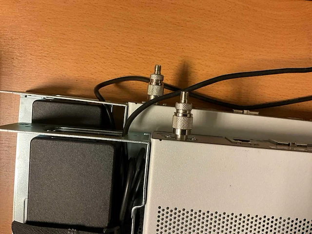Cisco isr 1100 router (2x) - afbeelding 4 van  5