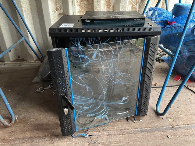 Cisco/ logilink / zycel switch - afbeelding 2 van  6