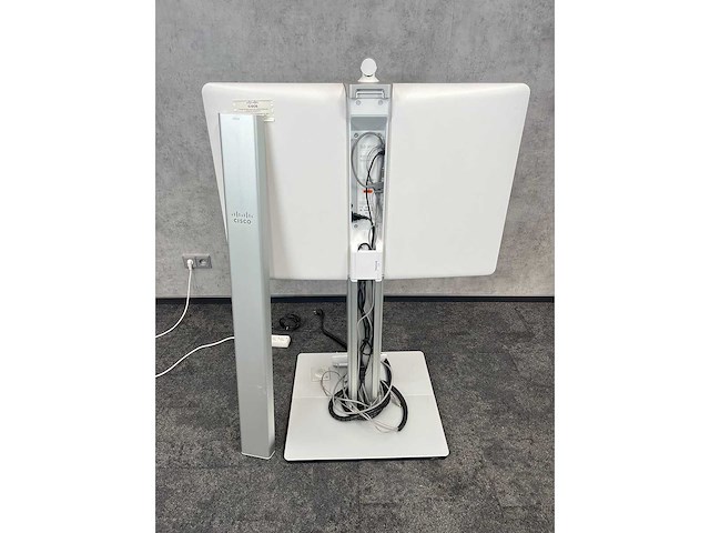 Cisco mx200 g2 - 42" videoconferentiesysteem met statief - afbeelding 10 van  20