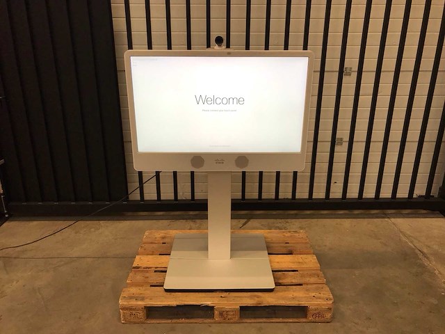 Cisco (mx200 g2) 42”, 1920x1080 (hdtv) led video conferencing kit - afbeelding 1 van  4