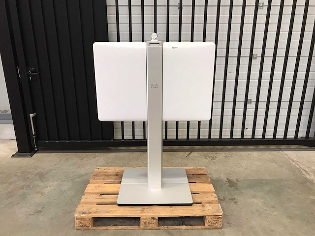 Cisco (mx200 g2) 42”, 1920x1080 (hdtv) led video conferencing kit - afbeelding 2 van  4