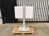 Cisco (mx200 g2) 42”, 1920x1080 (hdtv) led video conferencing kit - afbeelding 2 van  4