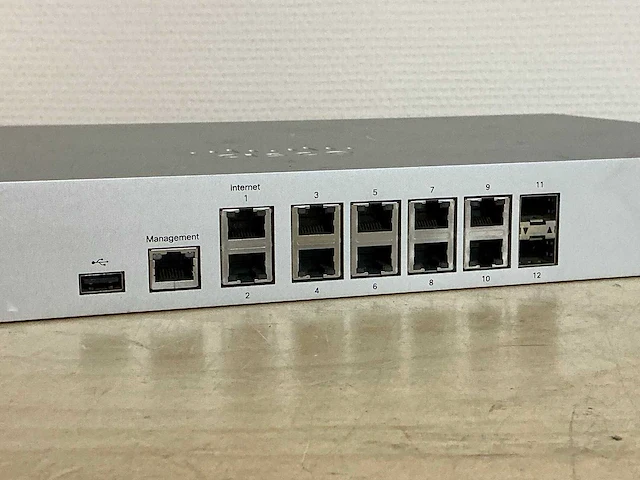 Cisco mx84 network switch - afbeelding 2 van  3