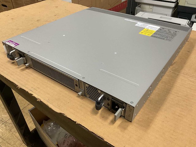 Cisco n2k-c2232pp-10ge netwerk switch - afbeelding 3 van  4