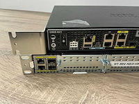 Cisco routers (2x) - afbeelding 2 van  9