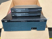 Cisco routers (3x)
