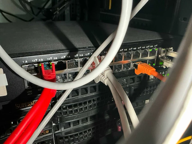 Cisco sg350xg-24t (24 port) 19" switch - afbeelding 3 van  3