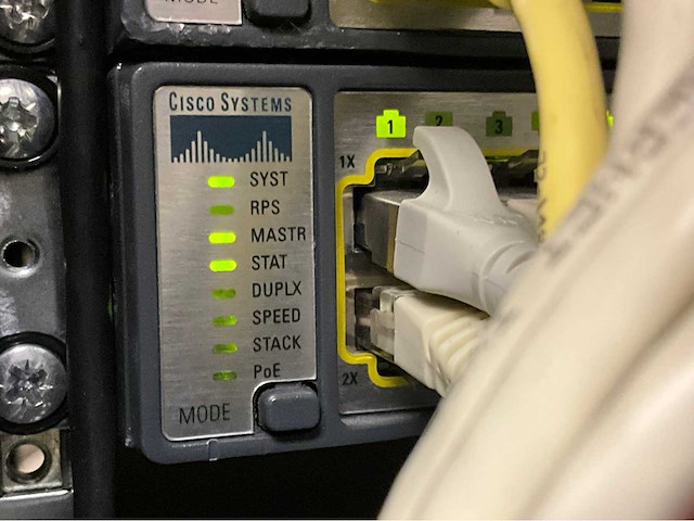 Cisco systems catalyst 3750g series poe-48 switch - afbeelding 2 van  3