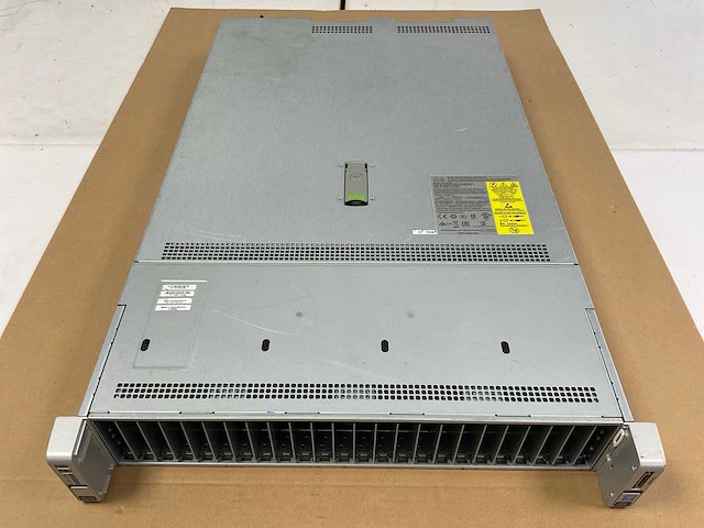 Cisco (ucsc-c240-m4sx) - 2x xeon(r) e5-2620 v3, 256 gb ram (16x8gb+8x16gb), no hdd rackmount chassis - afbeelding 2 van  8