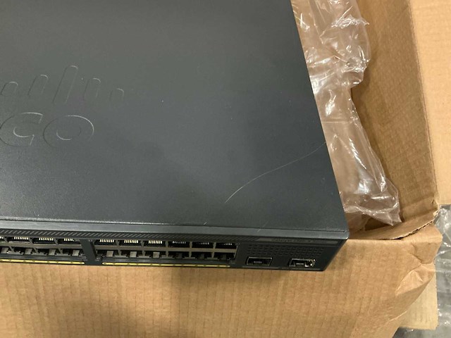 Cisco ws-c2960x-48lpd-l - afbeelding 4 van  8