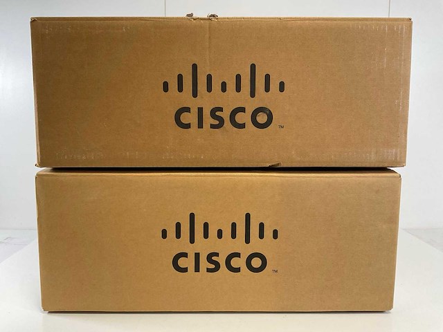 Cisco (ws-c3650-48pd) catalyst 3650 48 port poe+ 2x 10g lan base switches (new) (2x) - afbeelding 1 van  15