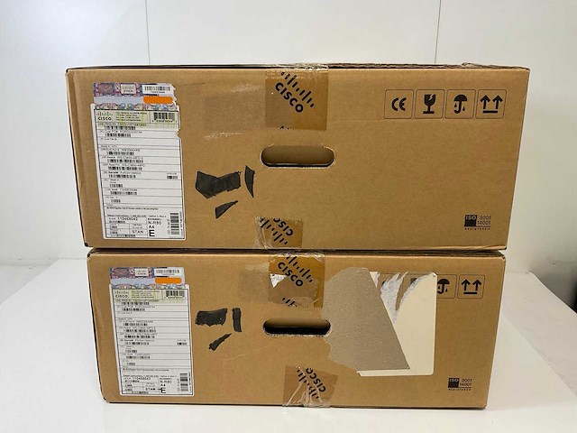 Cisco (ws-c3650-48pd) catalyst 3650 48 port poe+ 2x 10g lan base switches (new) (2x) - afbeelding 9 van  15