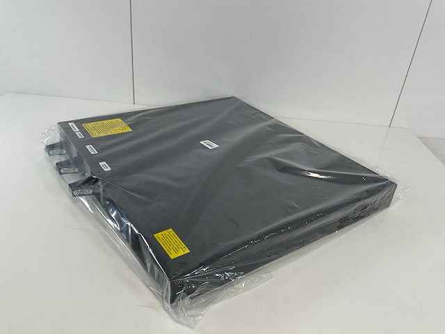 Cisco (ws-c3650-48pd) catalyst 3650 48 port poe+ 2x 10g lan base switches (new) (2x) - afbeelding 3 van  15