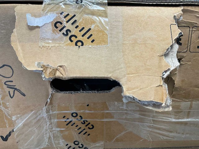 Cisco (ws-c3650-48pd) catalyst 3650 48 port poe+ 2x 10g lan base switches (new) (2x) - afbeelding 15 van  18