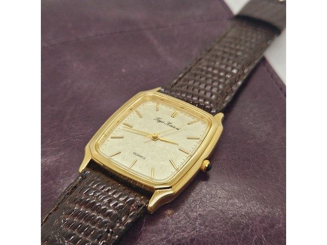 Citizen 1030 toyo keizai horloge met textured wijzerplaat - afbeelding 2 van  5