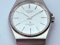 Citizen cq horloge met textured wijzerplaat