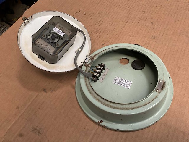 Citizen vintage marine clock - afbeelding 1 van  3