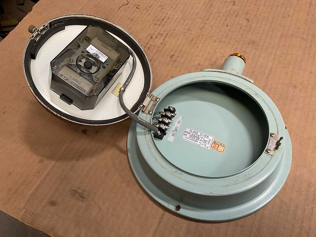 Citizen vintage marine clock - afbeelding 1 van  3