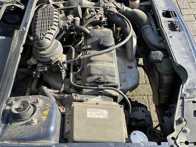 Citroën - 1999 - saxo 1.1 - personenauto - afbeelding 4 van  27