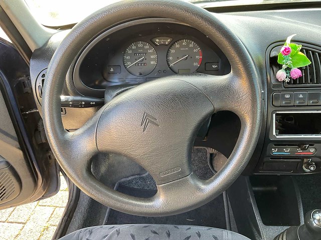 Citroën - 1999 - saxo 1.1 - personenauto - afbeelding 10 van  27