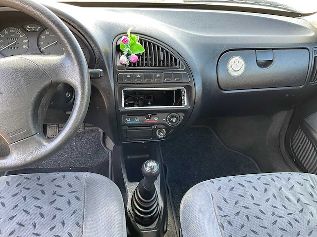 Citroën - 1999 - saxo 1.1 - personenauto - afbeelding 14 van  27