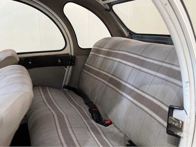 Citroen - 2 cv - eend - 2cv6 - special oldtimer - 1985 - afbeelding 8 van  31