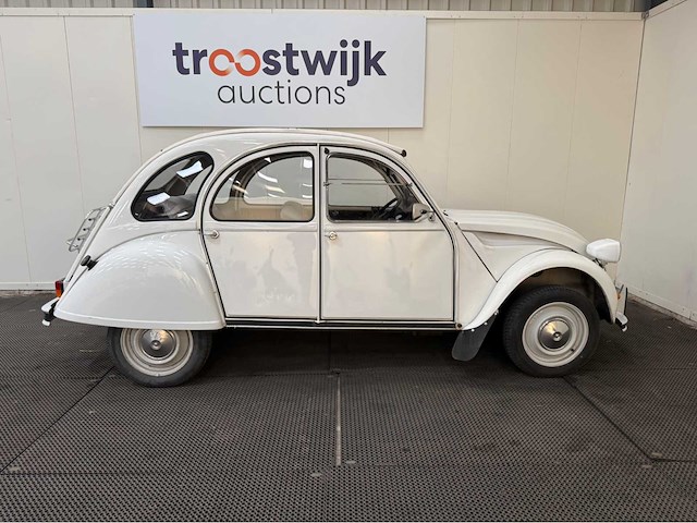 Citroen - 2 cv - eend - 2cv6 - special oldtimer - 1985 - afbeelding 29 van  31