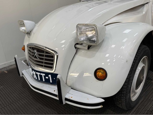 Citroen - 2 cv - eend - 2cv6 - special oldtimer - 1985 - afbeelding 30 van  31